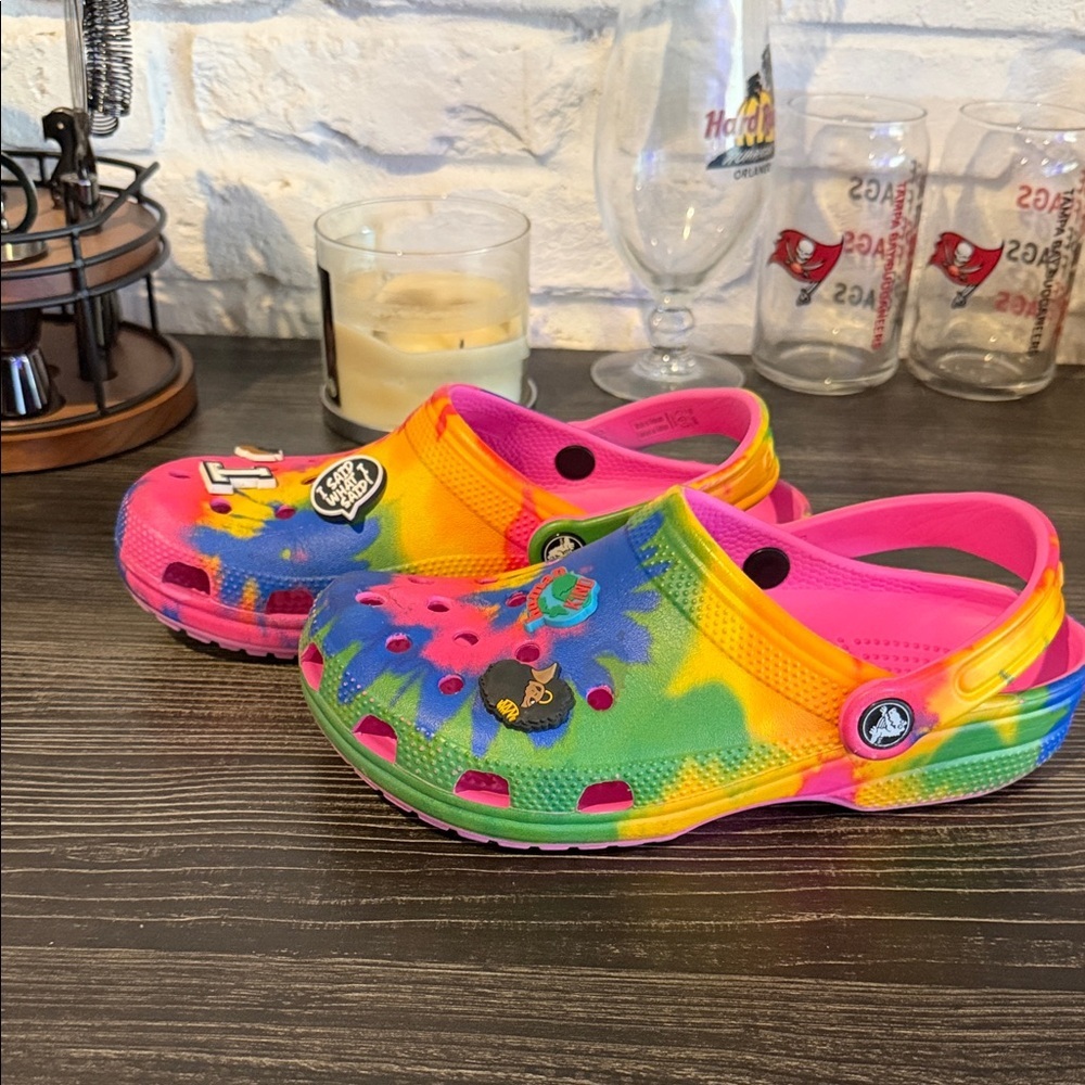 Tiedye CROCS - Picture 4 of 8